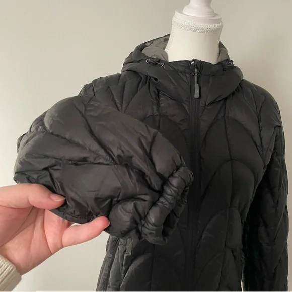 Outdoor Research Women's Aria Hoody Black Down Filled Packable Puffer Jacket XS - Picture 6 of 9